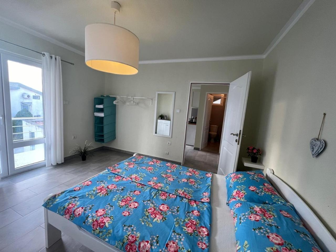 Gosa Apartments Бар Экстерьер фото