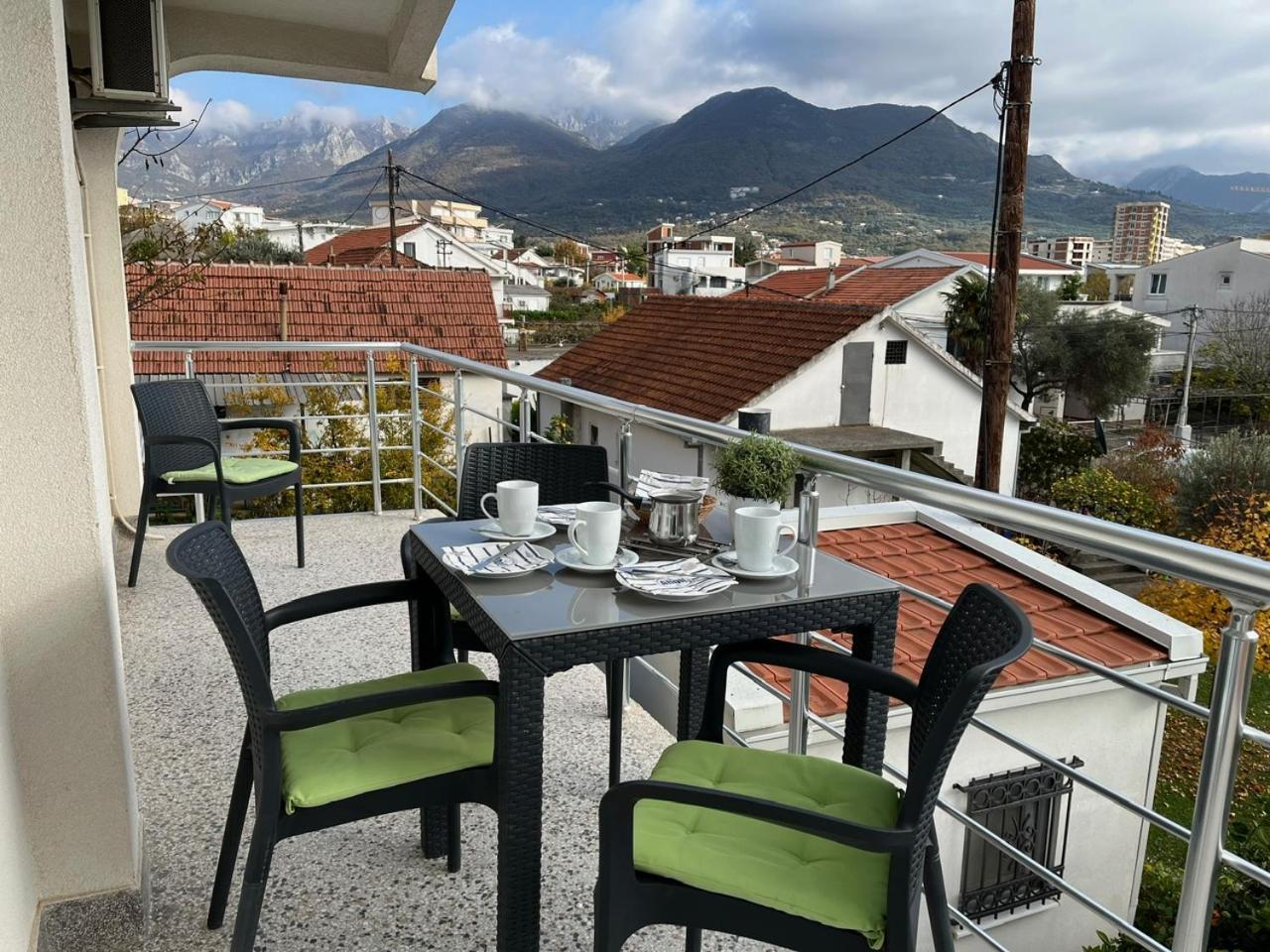 Gosa Apartments Бар Экстерьер фото